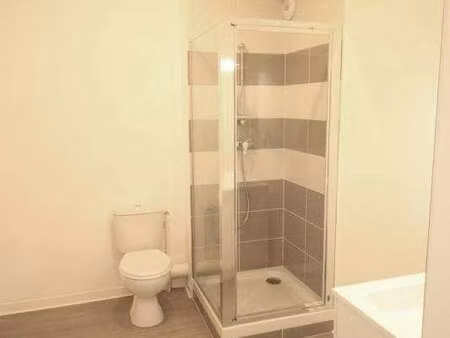 location appartement t1 à saint-nazaire (44600) : à louer t1 / 23m² saint-nazaire