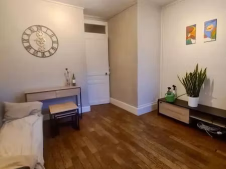 location appartement 3 pièces 46 m² à nancy (54000)  630 €