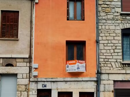 immeuble de rapport – forte rentabilité – salins-les-bains (jura)