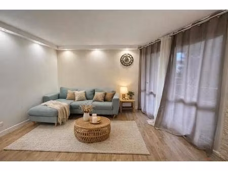 appartement t4 de 68 m²entièrement rénové