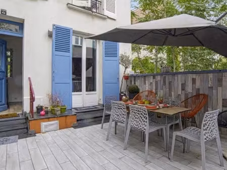 location meublée appartement 3 pièces 45 m² à paris 18ème (75018)  2 800 €