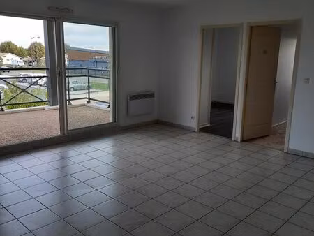 location appartement 3 pièces 71 m² à saint-paul-lès-dax (40990)