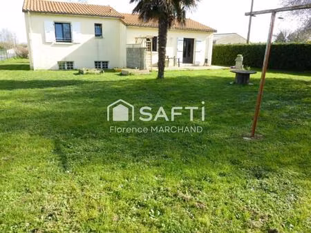 maison 3 chambres-jardin clos-grand garage-cave