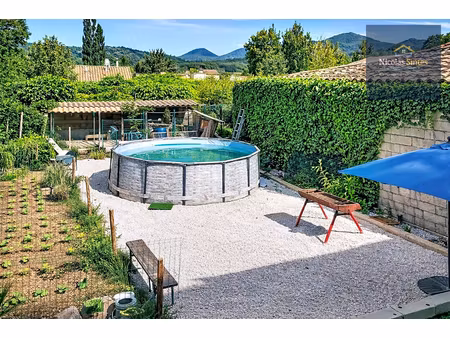 maison de village rénovée avec jardin . camps-la-source (83170)