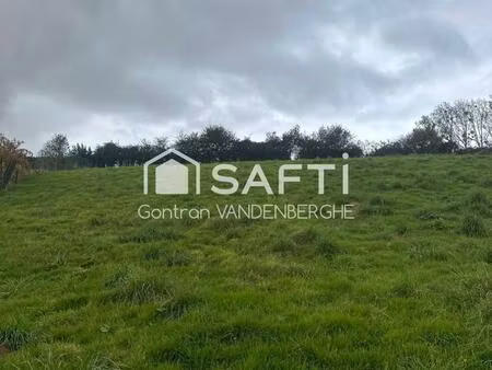 grand terrain viabilisé 1448m²