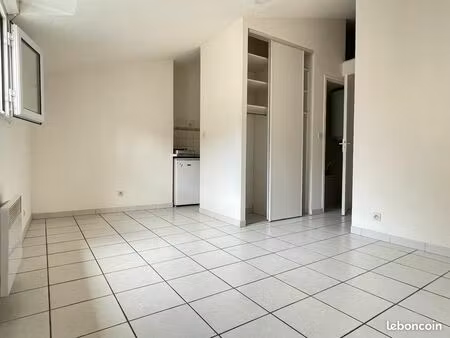 vente studio mezzanine victoire