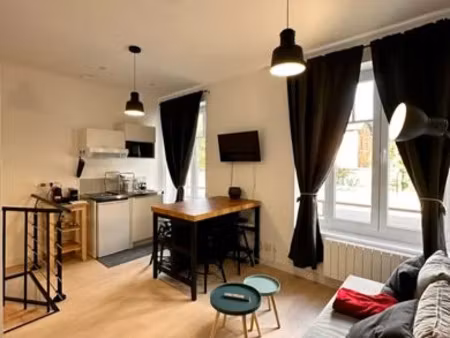 location duplex 2 pièces 27.7 m² à tassin-la-demi-lune (69160)  780 €