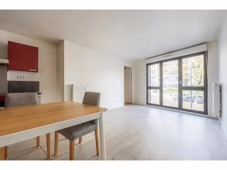 charmant t2 de 42 m² à montreuil