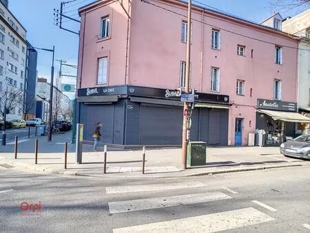 appartement t2 secteur république