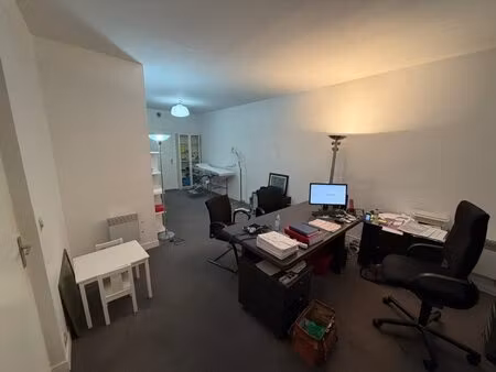 en exclusivité - bel appartement - 2 pièces - centre-ville his