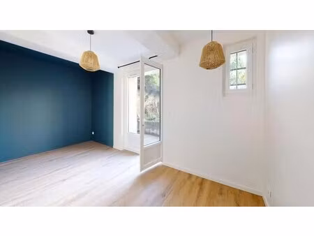 studio rénové et lumineux à louer au centre de revel