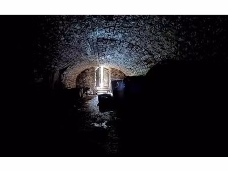 stationnement salles-la-source 81 m² t- à vendre  15 600 €