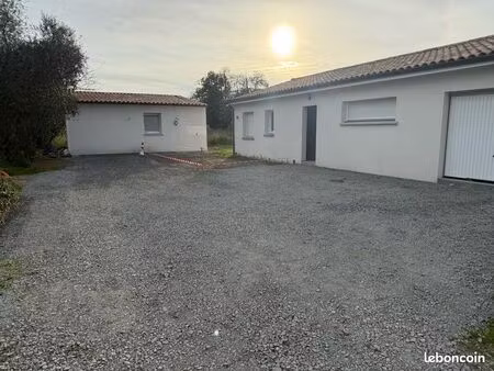 maison 100m2 piscine et dépendance