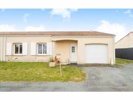 location maison  m² t-4 à arvert  880 €