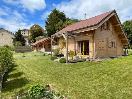 maison soucia 5 pièce(s) 70m² avec chalet de 17m²