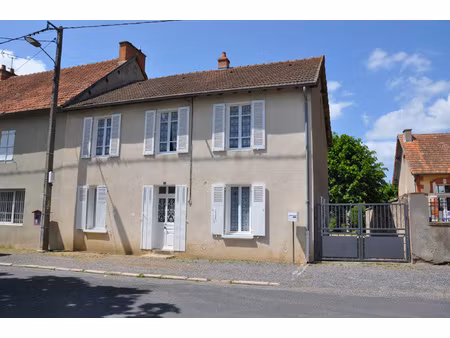 grande maison familiale des années 20  avec 5 chambres et te