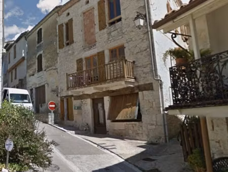 maison de village comprenant 2 logements loués avec petit ja