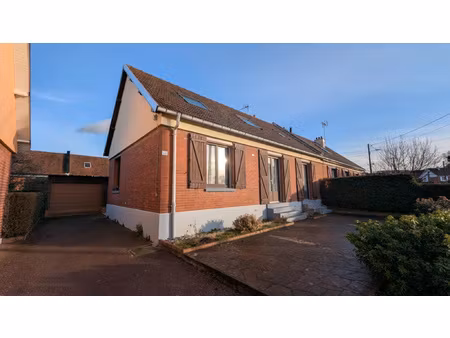 maison de coeur de ville viable de plain-pied