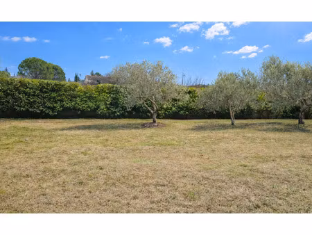 vente terrain à construire 637 m² althen-des-paluds (84210)