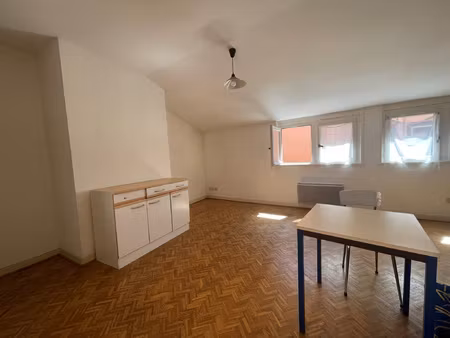 appartement lyon 05 - t1 bis - non meuble - 38 01 m2