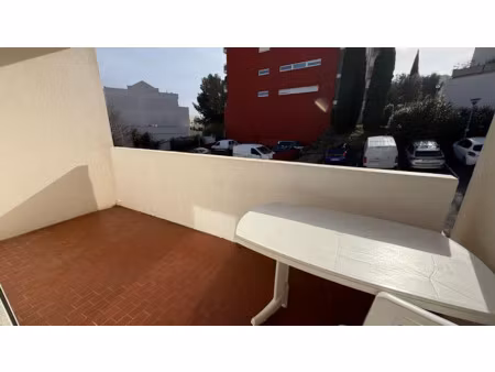 location meublée appartement 3 pièces 54 m² à montpellier (34000)  845 €