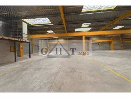 a louer a la ville du bois un entrepot de 1 240 m2
