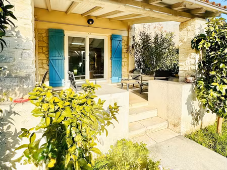 coup de cœur – maison rénovée avec jardin et garage – hameau saint-gabriel  avignon