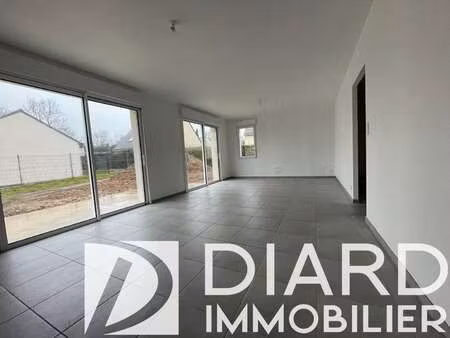 location maison à cornillé (35500) : à louer / 87m² cornillé