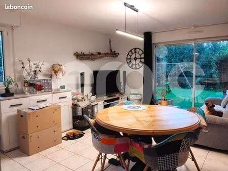 appartement 3 pièces 49 m²