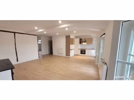 t3 entièrement rénové eau comprise