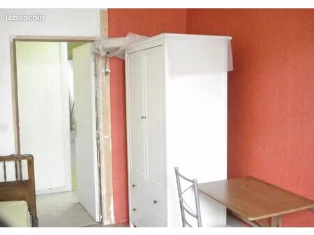 appartement 1 pièce 14 m²