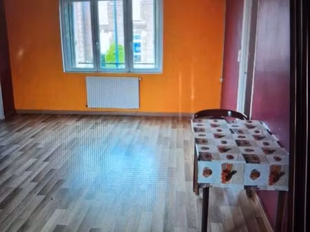 f4 appartement +terasse alouer