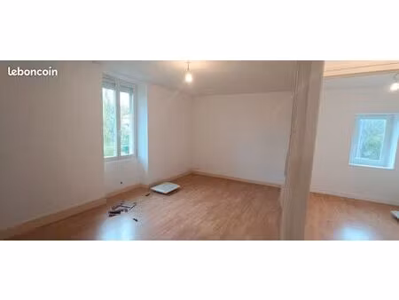 à louer t3 51m3 à villefranche