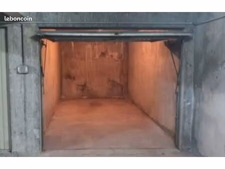 garage à louer