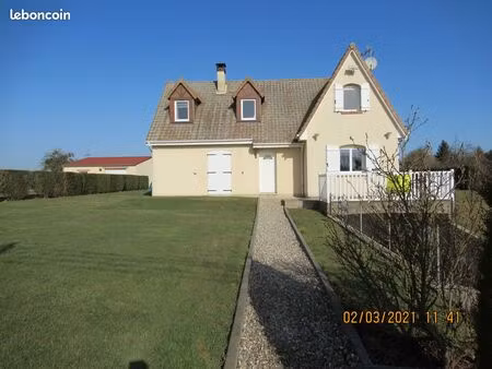 a louer à conteville maison 6 pieces de 125.31 m² avec sous-sol  jardin et terrasse