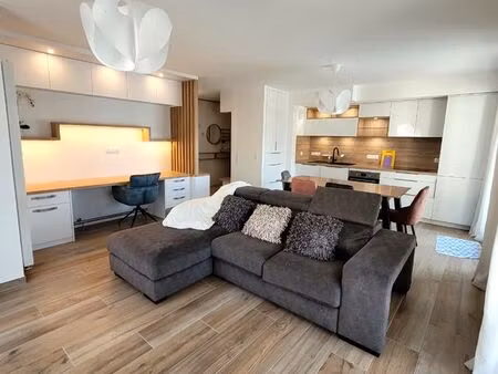 t3 cœur d’annecy terrasse garage