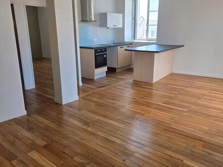 appartement plein centre ville