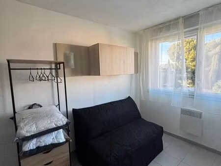 studio 1 pièce 15 m²