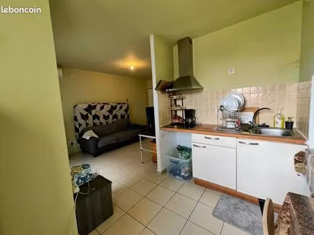 location t1 de 24 m2