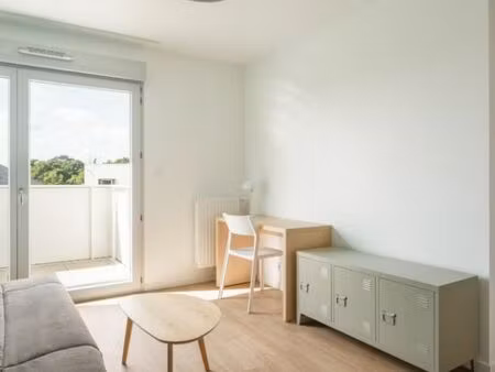 t2 meublé 28 m² – centre-ville – lumineux  prêt à vivre