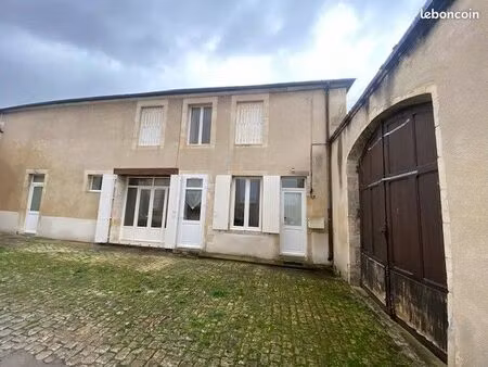 maisonnette plein centre