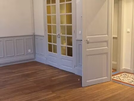 appartement t3 centre ville 72m2