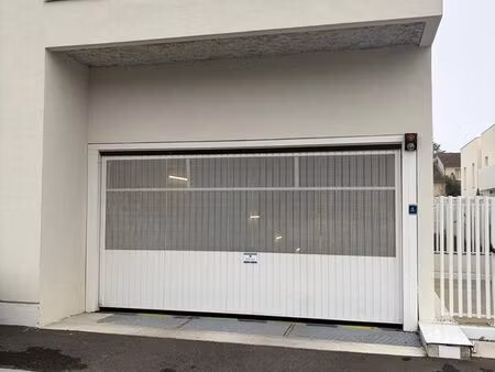 parking souterrain prive et sécuriser