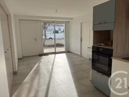 maison à louer - 3 pièces - 48 56 m2 - challans - 85 - pays-de-loire