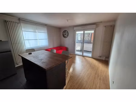 location appartement 3 pièces 59 m² à cergy (95000)  1 250 €