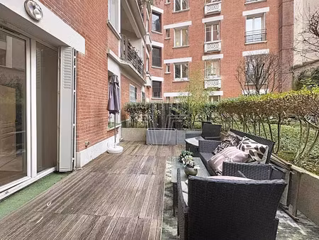 location appartement 2 pièces 52.93 m² à neuilly-sur-seine (92200)  1 950 €