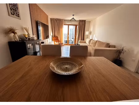 location meublée appartement 3 pièces 63 m² à asnieres-sur-seine (92600)  1 700 €