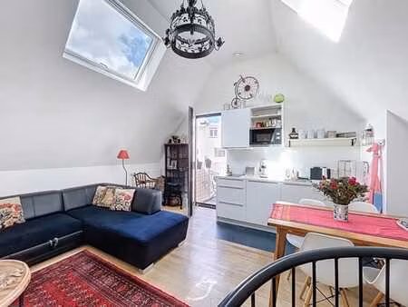 grand place  superbe duplex penthouse