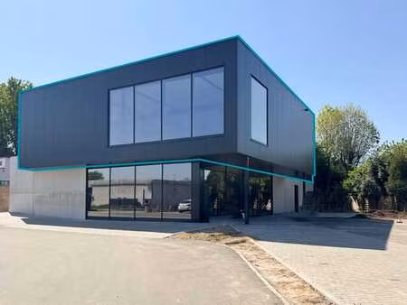 nouveau plateau de bureaux lumineux  à vendre à barchon