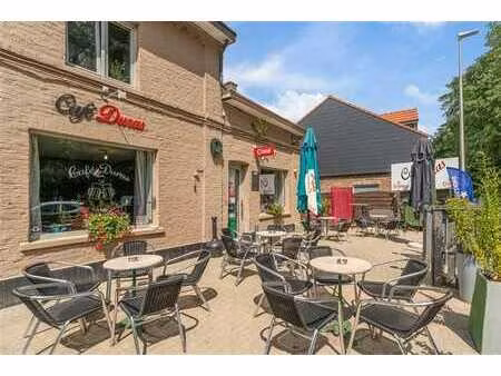 commerce avec appartement